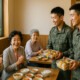 <span style='font-size:18px; display: block; margin-top:0px; margin-bottom:4px;'>사려 깊은 마음이 만드는 따뜻한 세상</span>노인의 깊은 사려와 군인의 아름다운 감사